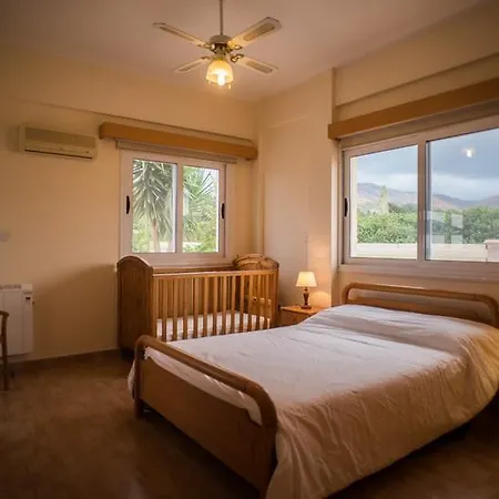 Villa Thomas 4 Argaka