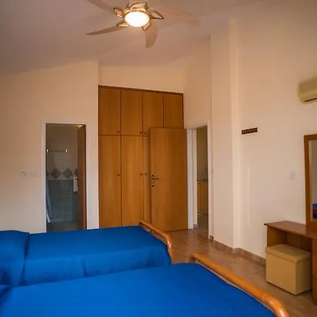 Villa Thomas 4